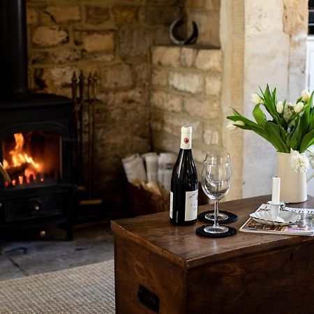 Gleneda Cottage - A Renovated, Traditional Cotswold Cottage Full Of Charm With Fireplace And Garden Bourton on the Hill Exterior foto